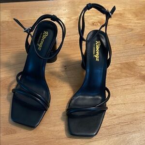 Ribongz Black Heels